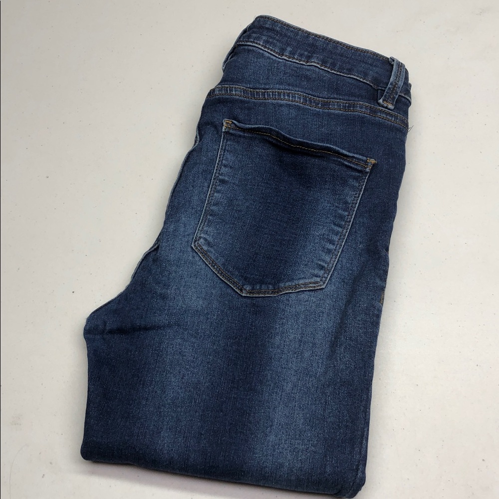 REFUGE MIAMI HIGH-RISE SUPER SKINNY JEANS 7/27x28 ⭐️